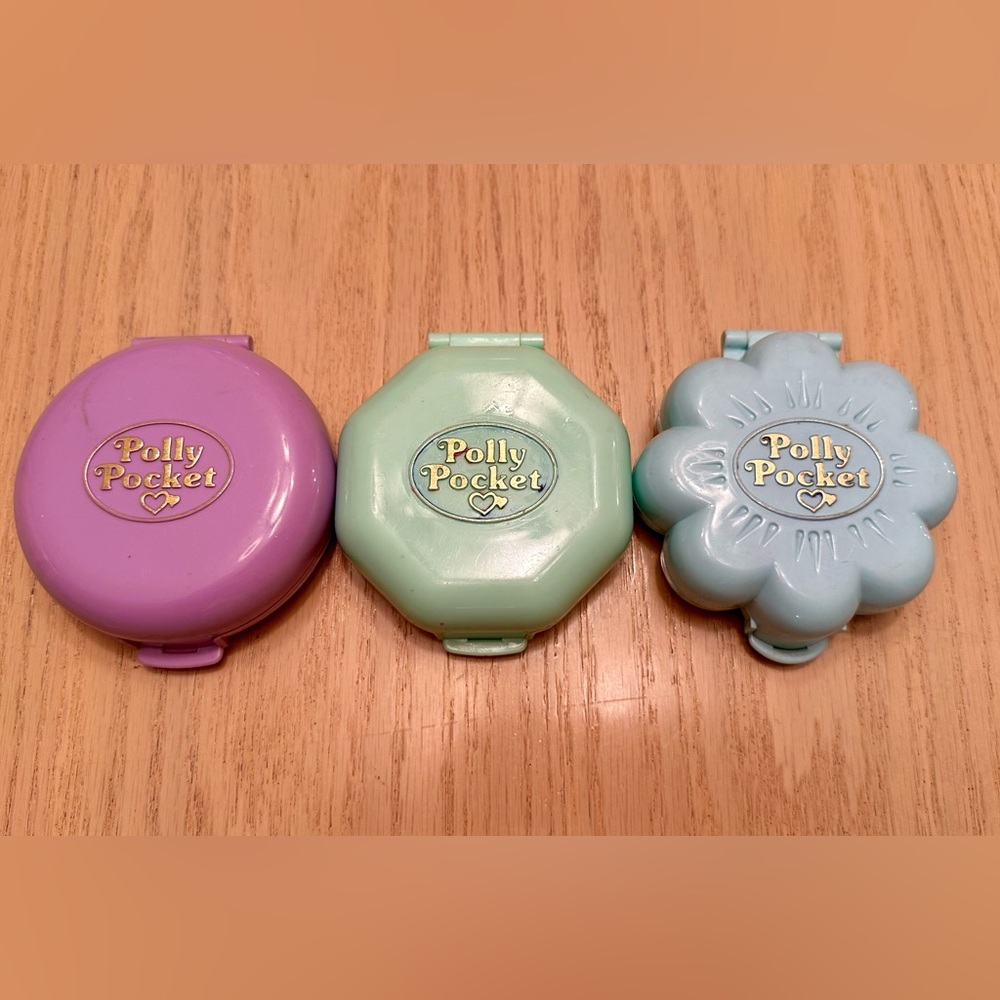 Vintage Polly Pocket toys